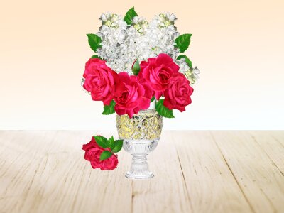 Lilac flower vase floral composition roses. Free illustration for personal and commercial use.