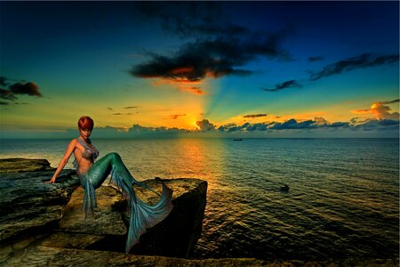 Design sunset romantic. Free illustration for personal and commercial use.