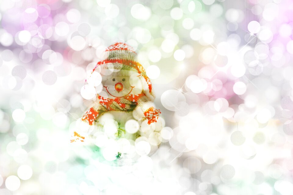 Bokeh lights snow. Free illustration for personal and commercial use.