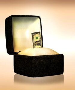Box ring bill. Free illustration for personal and commercial use.