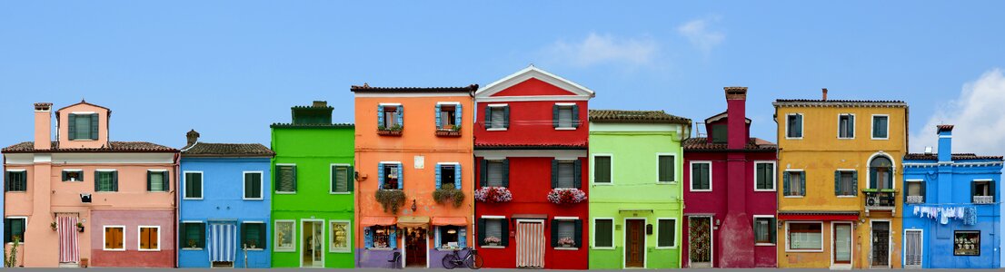 Colorful house burano island. Free illustration for personal and commercial use.