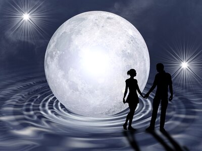 Feelings romance full moon. Free illustration for personal and commercial use.