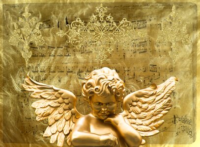 Gold angel figure little angel. Free illustration for personal and commercial use.