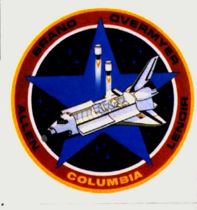 STS-5. Free illustration for personal and commercial use.