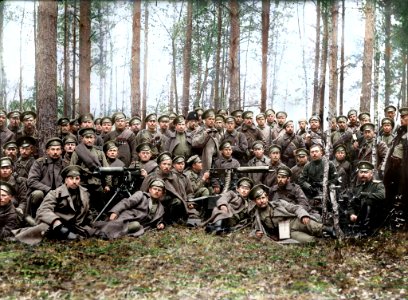 Colorized Photo of Russian soldiers, 1916.. Free illustration for personal and commercial use.