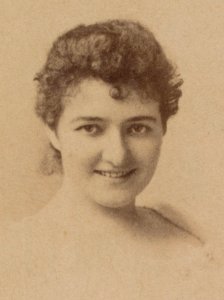 Agnes Miller, MET DP859130 (cropped)