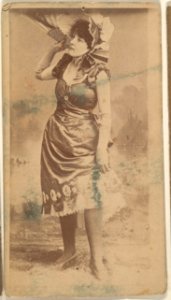 Actress holding large fan, from the Actresses series (N668) MET DPB869942