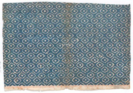 Book cover with pattern of organic shapes and stripes Met DP886813
