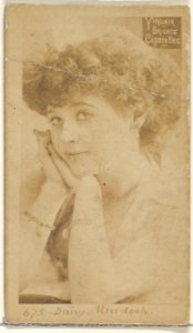 Card 675, Daisy Murdoch, from the Actors and Actresses series (N45, Type 2) for Virginia Brights Cigarettes MET DP830968