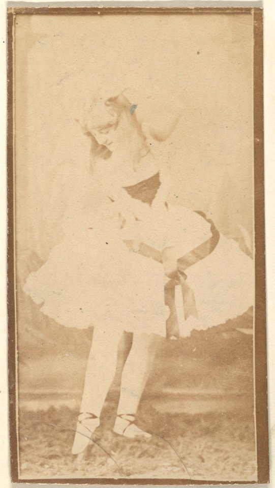 Dancer standing with toe pointed, from the Actresses series (N668) MET DPB869966