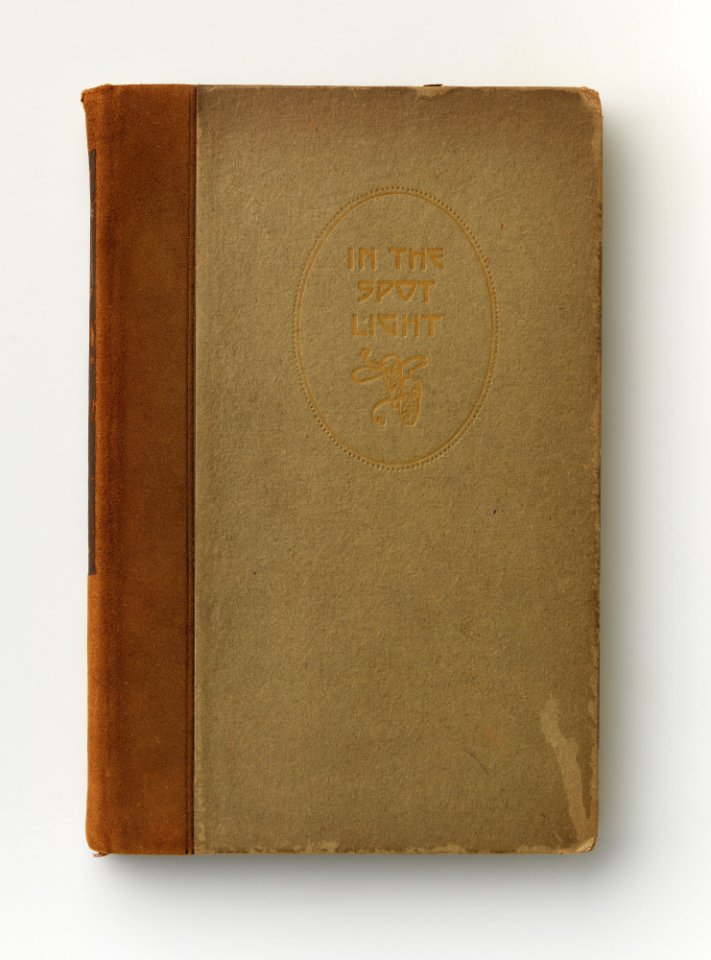 In the Spotlight. Personal Experiences of Elbert Hubbard on the American Stage MET DP-13372-072