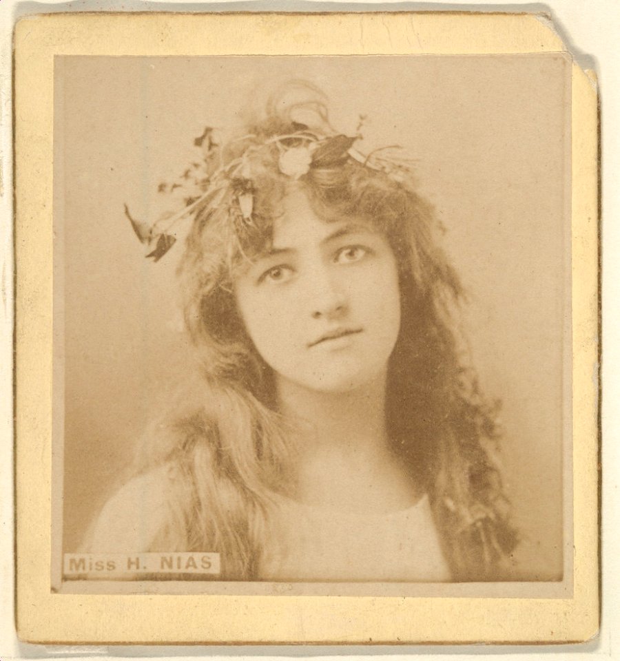 Miss H. Nias, from the Actresses series (N246), Type 2, issued by Kinney Brothers to promote Sporting Extra Cigarettes MET DP860082