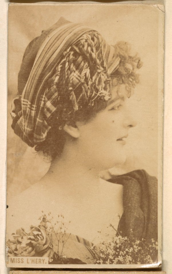 Miss L'Hery, from the Actresses series (N246), Type 1, issued by Kinney Brothers to promote Sporting Extra Cigarettes MET DP860005