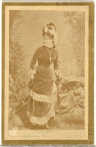 Minnie Palmer, from the Actresses and Celebrities series (N60, Type 2) promoting Little Beauties Cigarettes for Allen & Ginter brand tobacco products MET DP839494