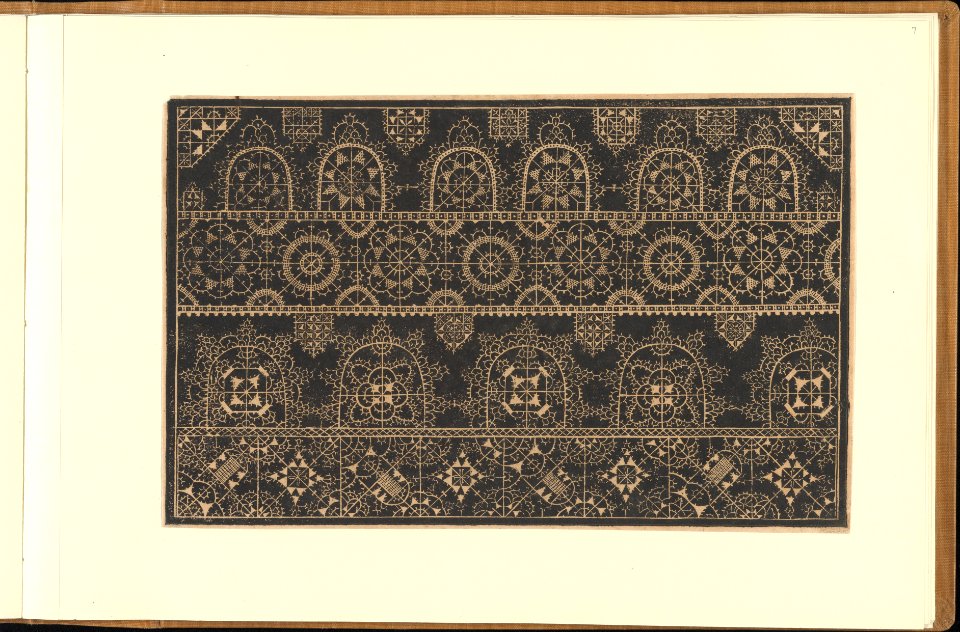 Schon newes Modelbuch...Page 7(r) MET DP364406
