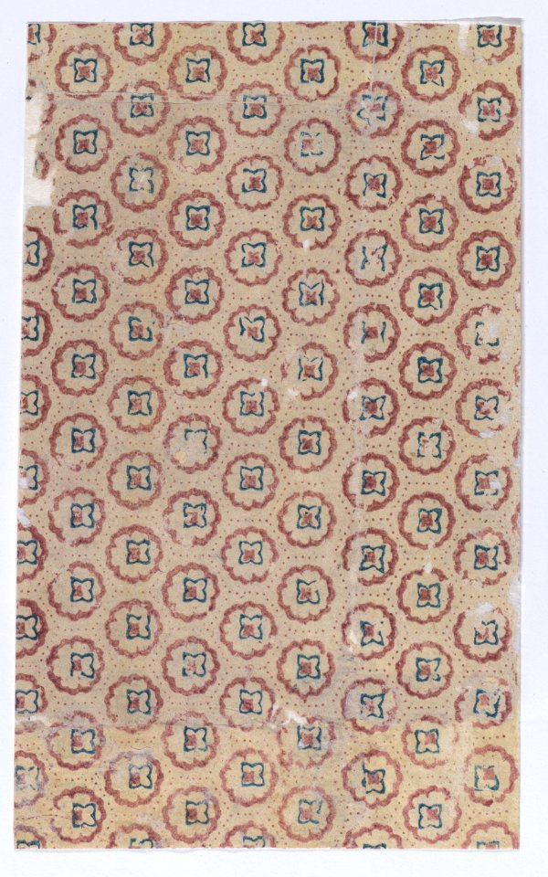 Sheet with overall floral and dot pattern Met DP886483