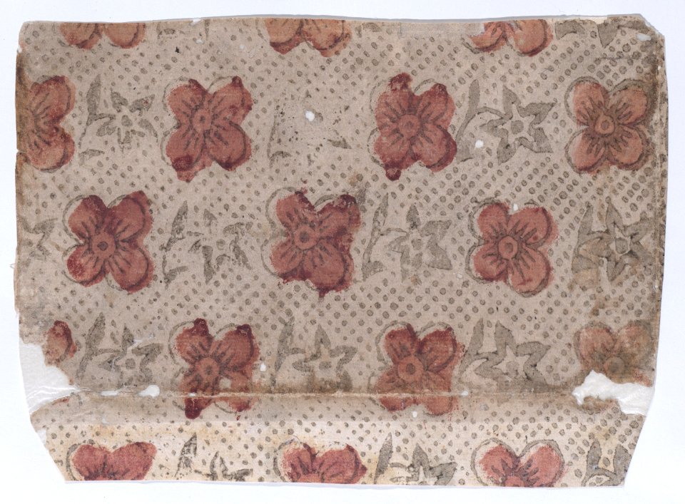 Sheet with overall floral and dot pattern Met DP886480