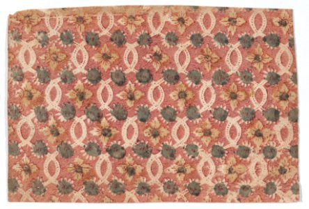 Sheet with overall lattice pattern with rosettes Met DP886633