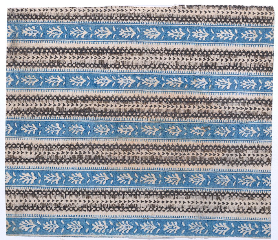Sheet with five borders with blue and black abstract patterns Met DP886476