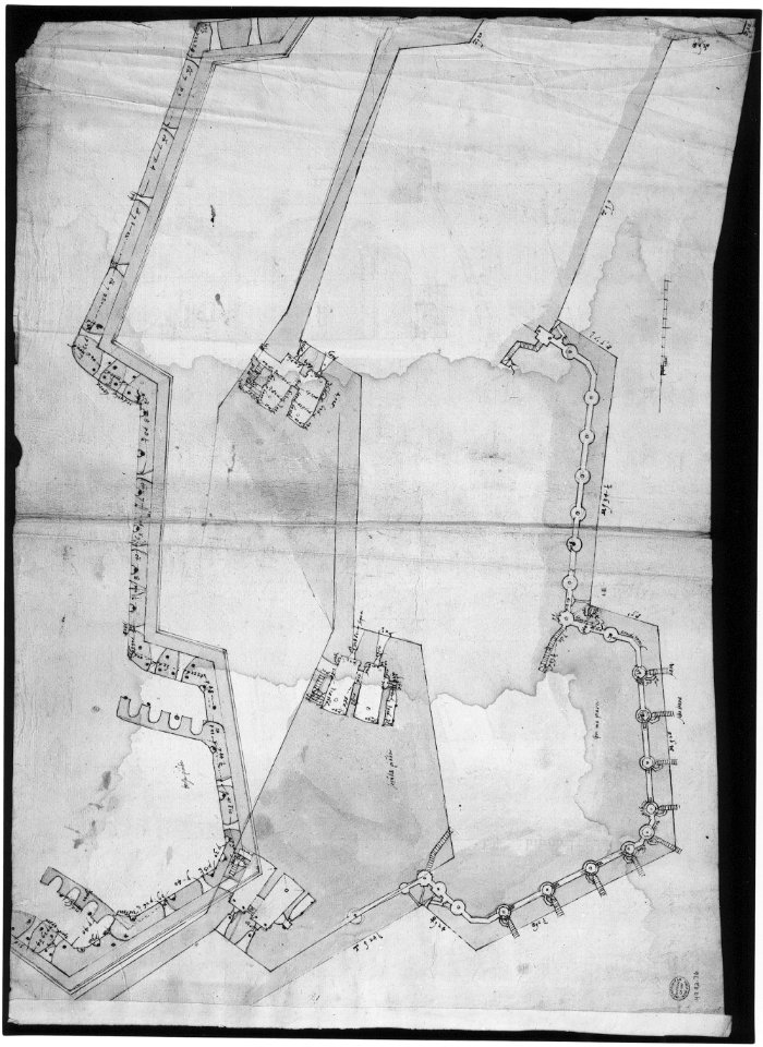 Bastione Ardeatino, Rome, plan and section (recto) Bastione Ardeatino, Rome, plans (verso) MET sf49 92 76v-MM33694