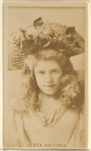 Vesta Victoria, from the Actors and Actresses series (N45, Type 8) for Virginia Brights Cigarettes MET DP831646
