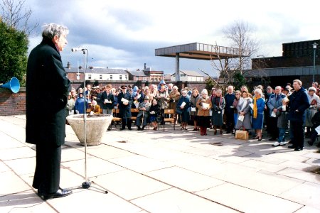 Bishop preaching inRoyton precinct
