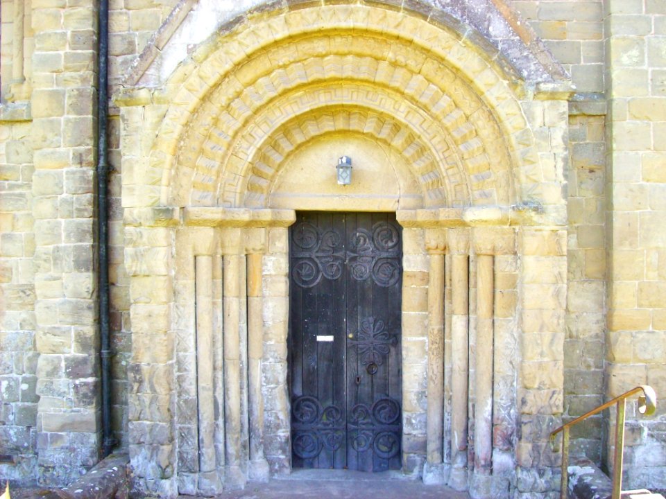 North doorway, Rock