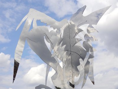 Détail d'une oeuvre de Daniel Hourdé exposée sur le pont d…
