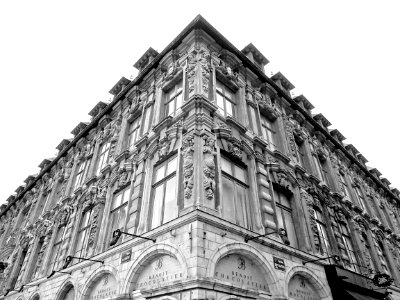 Un angle de la Vieille Bourse de Lille.