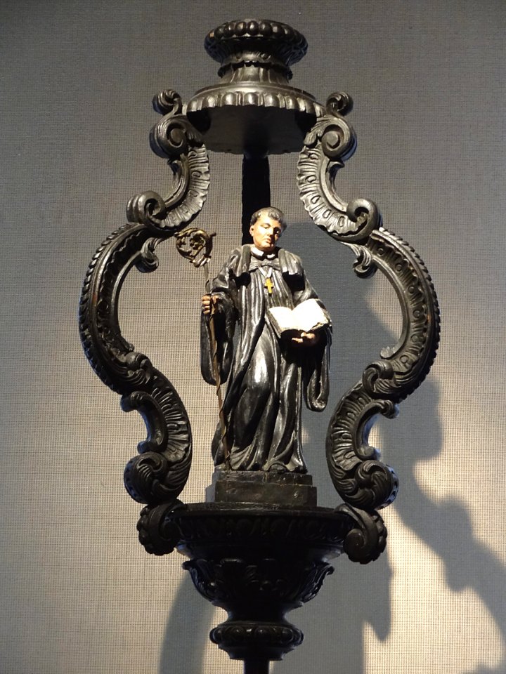 Torche de corporation avec statuette d'abbé pour la proces…