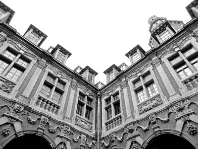 Un angle de la cour intérieure de la Vieille bourse de Lil…