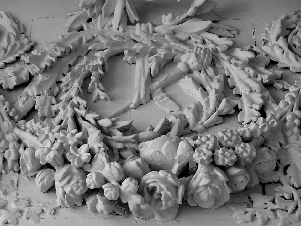 Détail des boiseries d'un salon de l'hôtel de Guines, à Ar…