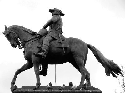 La "Statue de Faidherbe" (Antonin Mercié, 1896), sur la pl…