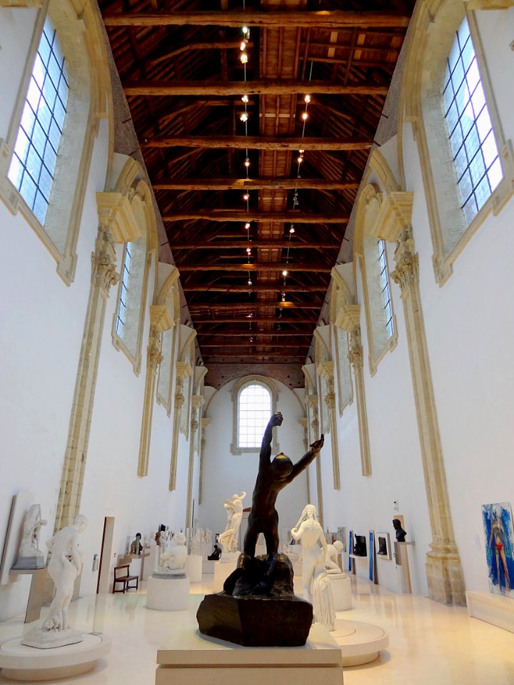 Une vue de l'ancienne chapelle du musée de la Chartreuse, …