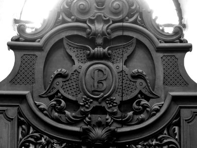 Un détail de l'orgue du choeur de la collégiale Saint-Pier…