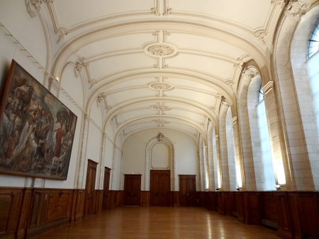 Une vue du réfectoire de l'abbaye Saint-Vaast (actuel musé…