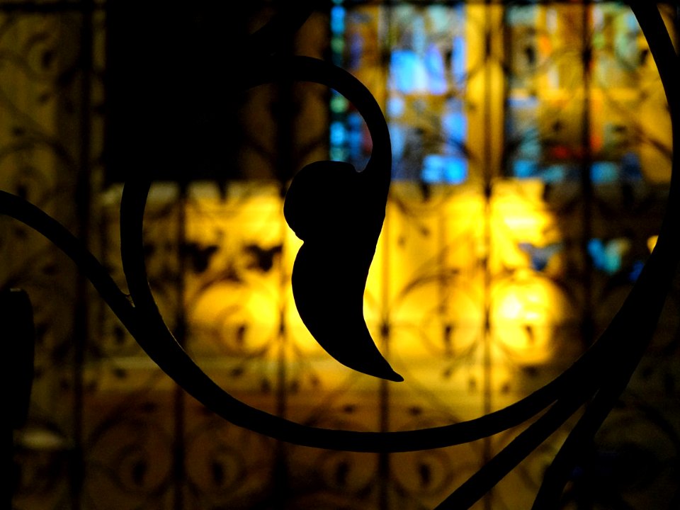 Un détail des grilles du choeur de l'église Saint Jean-Bap…
