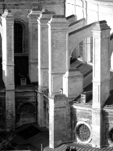 Des contreforts de la cathédrale d'Arras vus depuis le som…