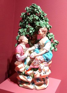 "La bergère des Alpes". Porcelaine tendre, Grande-Bretagne…