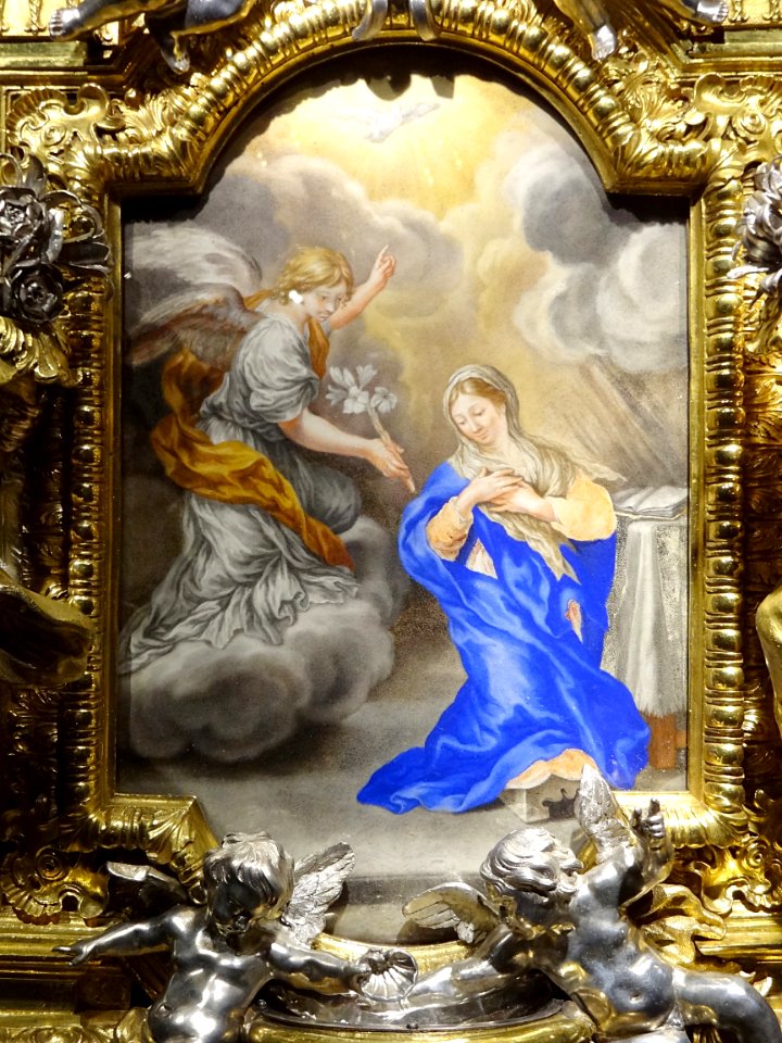 Détail du bénitier-reliquaire de la reine Marie-Thérèse, é…