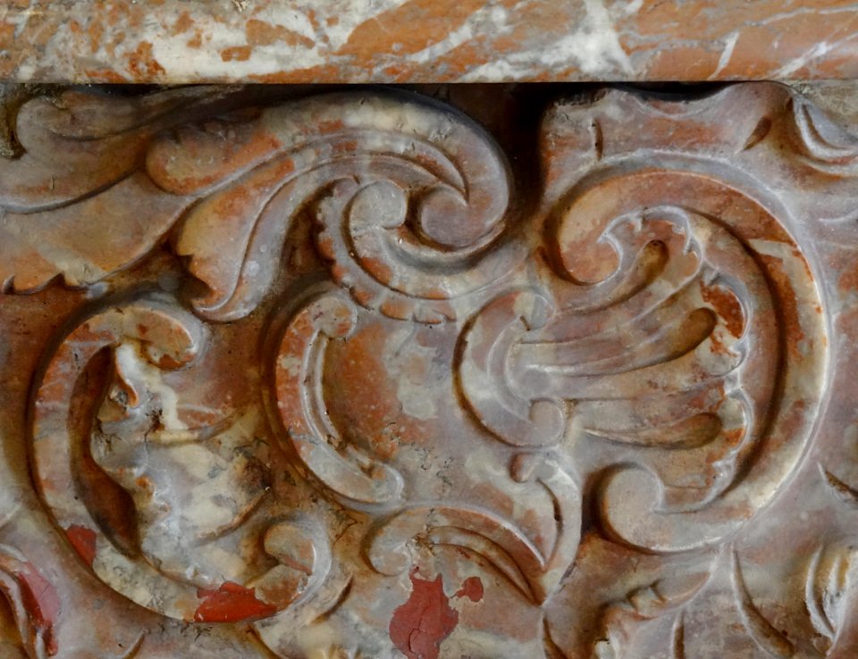 Détail d'une cheminée en marbre du musée des beaux-arts d'…