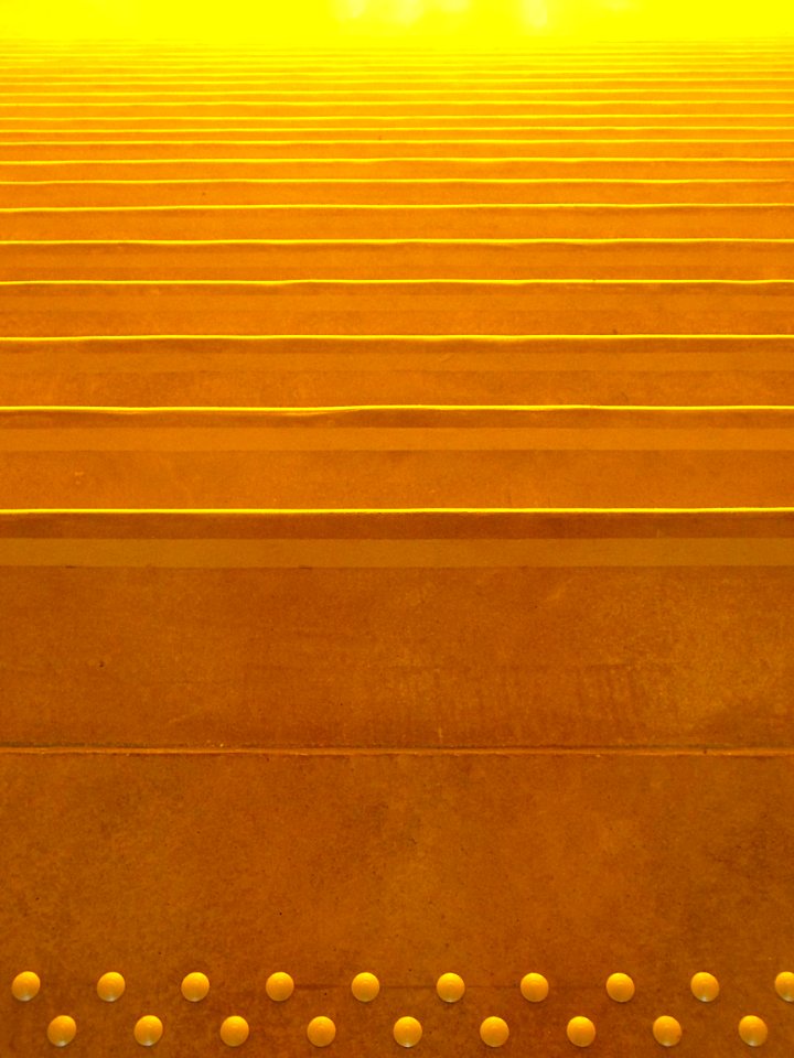 Palais des beaux-arts de Lille : une vue de l'escalier men…