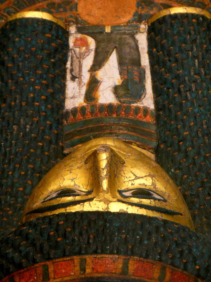 Galerie du temps, Louvre Lens: détail de l'enveloppe de mo…