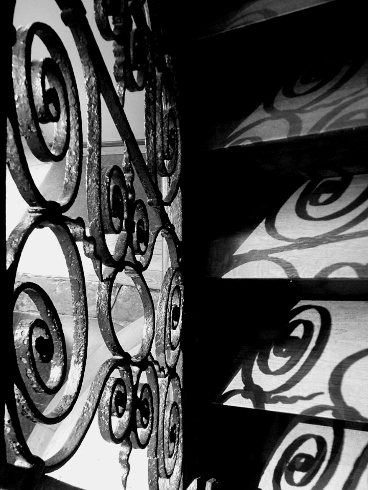 Une vue de l'escalier du musée de l'Hospice Comtesse, à Li…