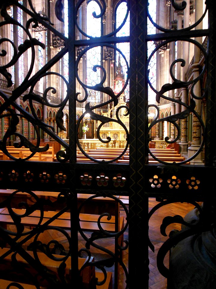 Cathédrale Notre-Dame de la Treille, Lille: la Sainte-Chap…