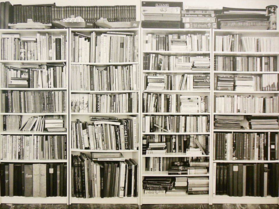 "Bookshelves", Hans-Peter Feldmann.