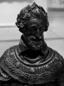 Le roi de France Henri IV en armure. Bronze, atelier de Ba…