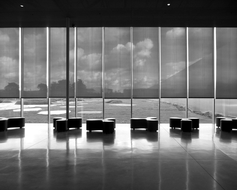 Hall du Louvre Lens.