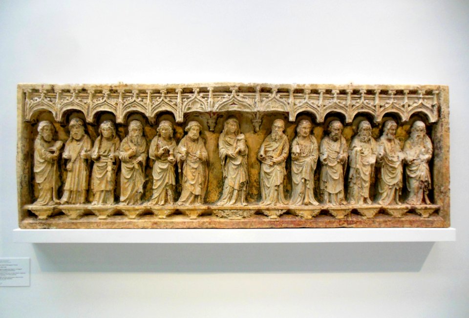 Retable de l'église Saint-Martin: la Vierge et l'Enfant en…