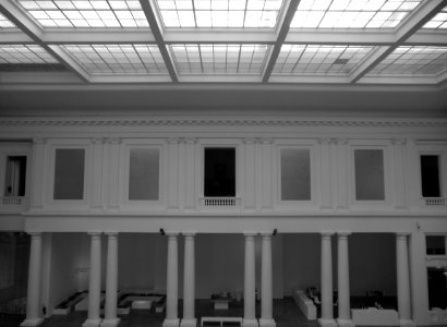 Une vue de l'atrium du Palais des beaux-arts.